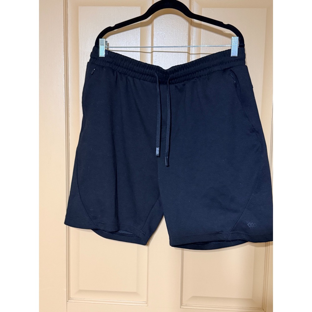 LEG3ND Mens XL Black Athletic Gym Shorts Zipper Pockets Drawstring Activewear